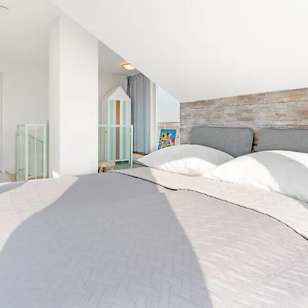 Meerkieker * Albertsdorf